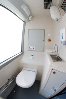 Jets - Bus toilet